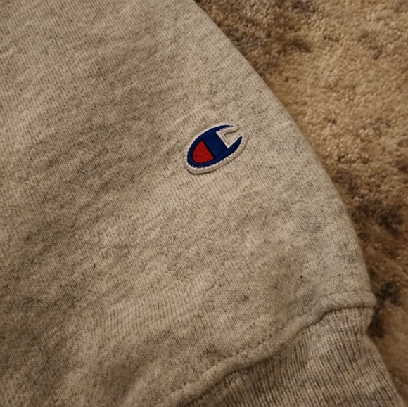 Champion Reverse Weave Logo Hoodie - Picture 10 of 11